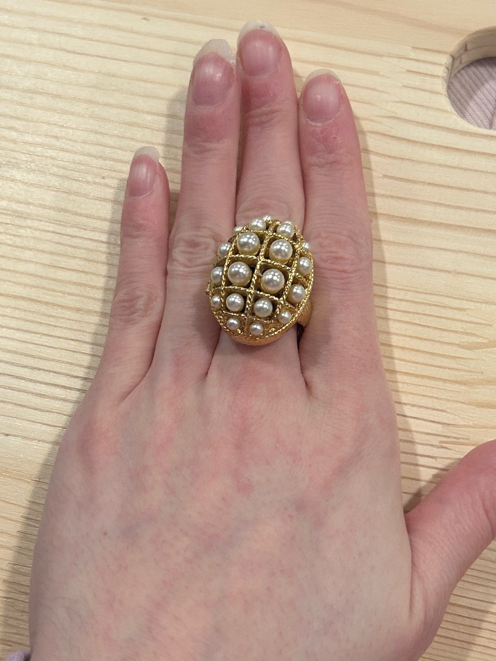 Avon vintage Locket Ring